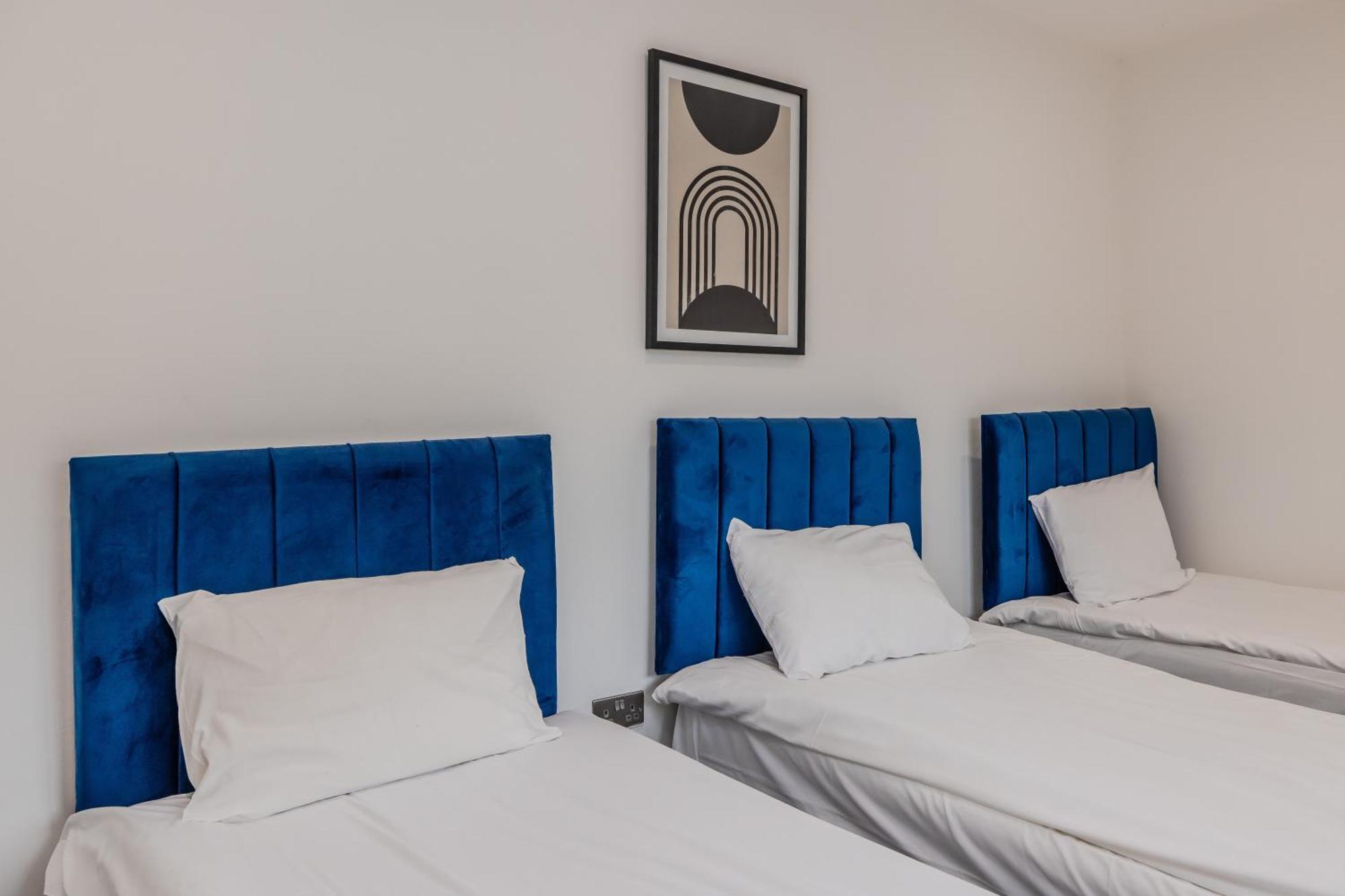 Central Hove 3 Bedroom Flat Bn340Awil Bagian luar foto