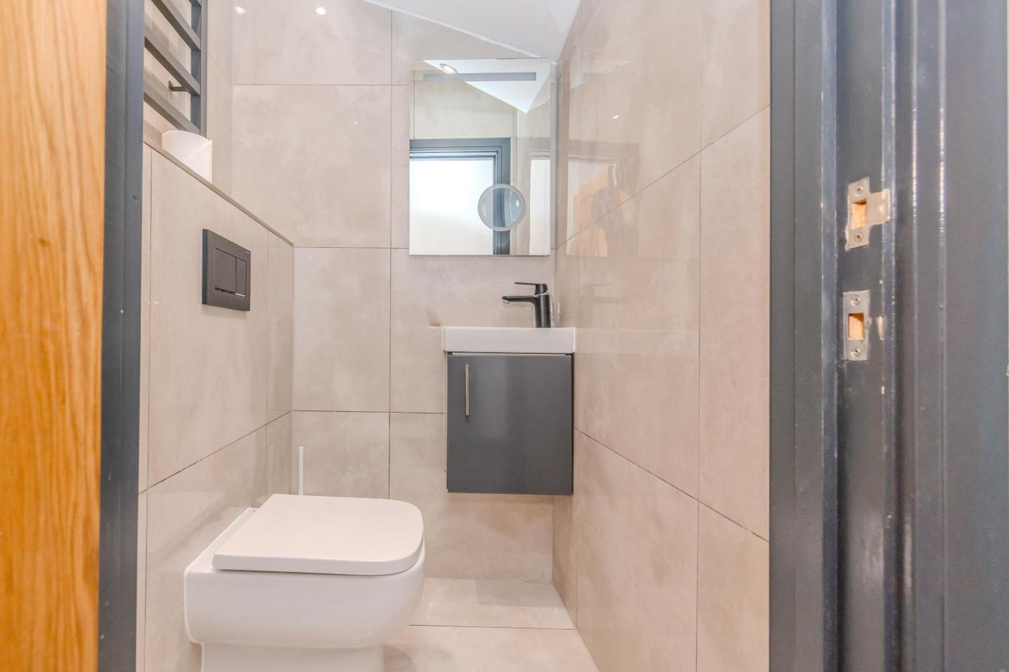 Central Hove 3 Bedroom Flat Bn340Awil Bagian luar foto