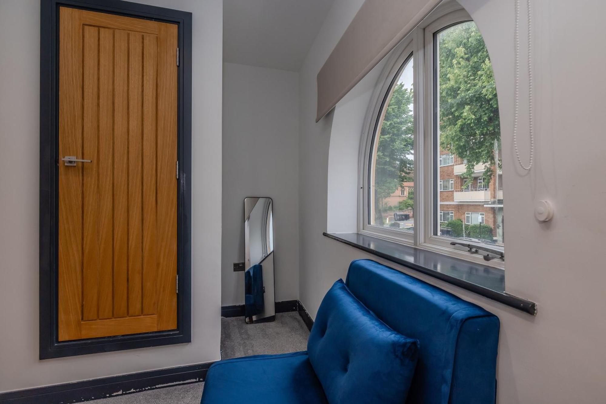 Central Hove 3 Bedroom Flat Bn340Awil Bagian luar foto