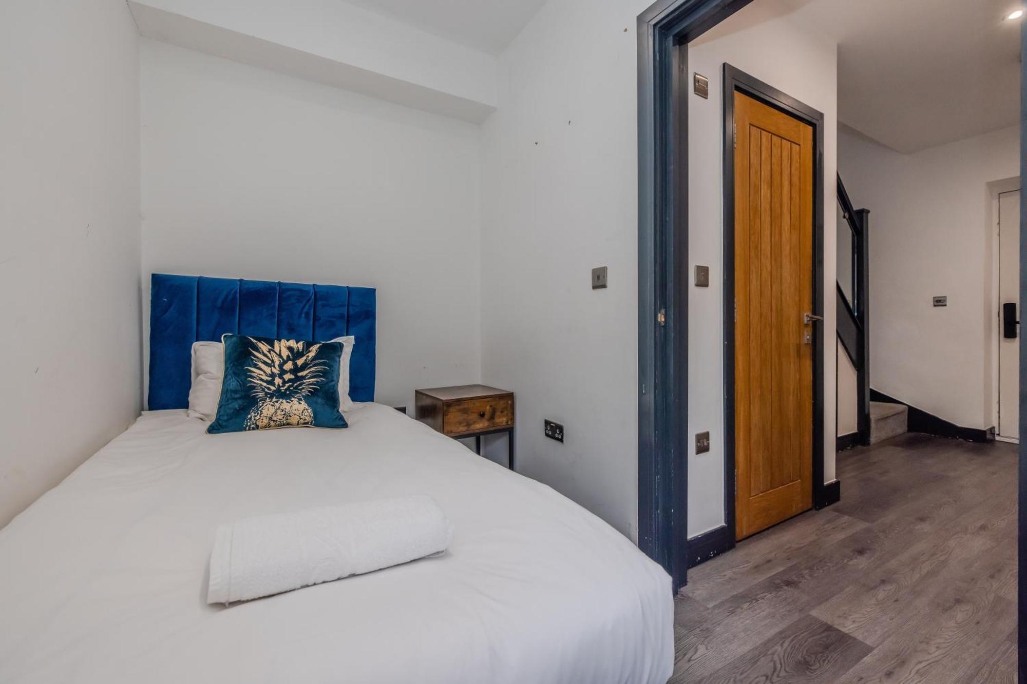 Central Hove 3 Bedroom Flat Bn340Awil Bagian luar foto
